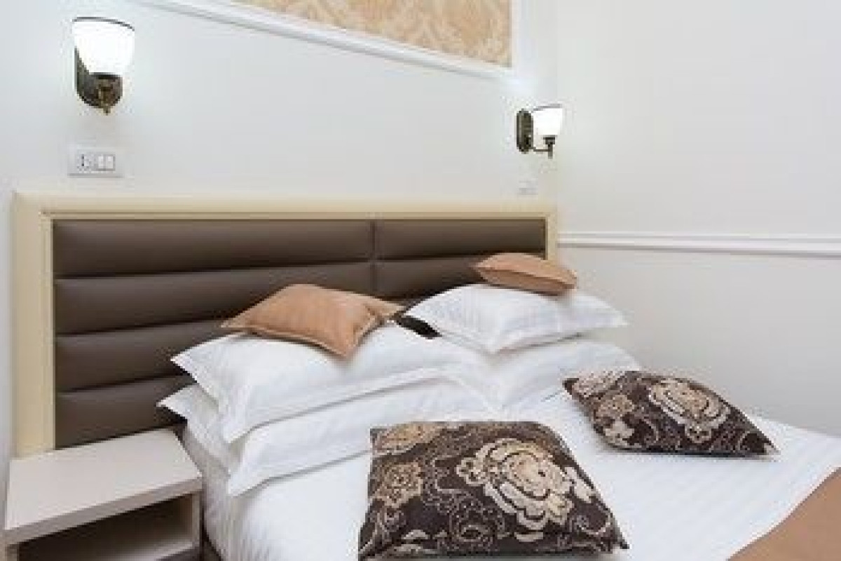 LA STRADA BOUTIQUE VILLA