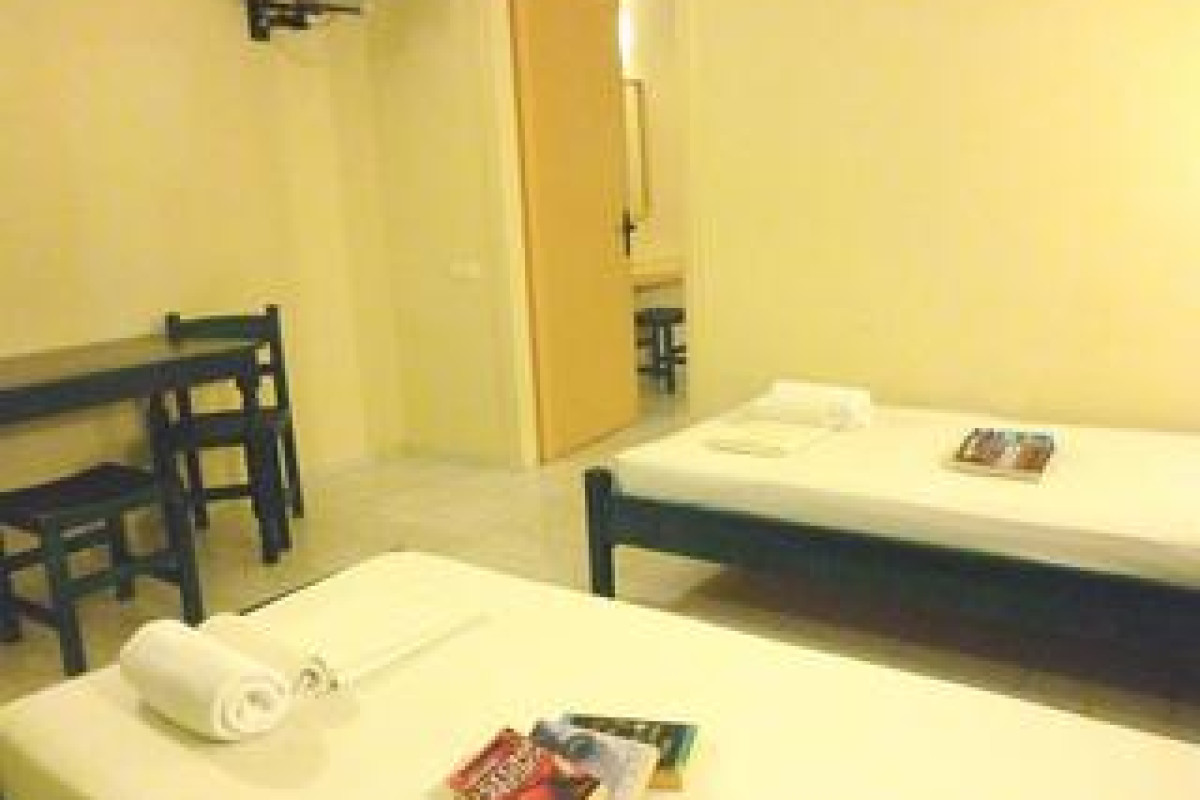 VANESSA HOTEL