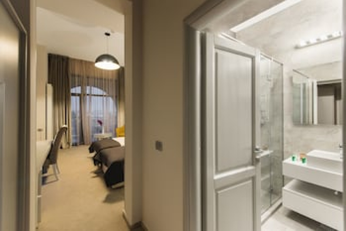 HOTEL EDMA
