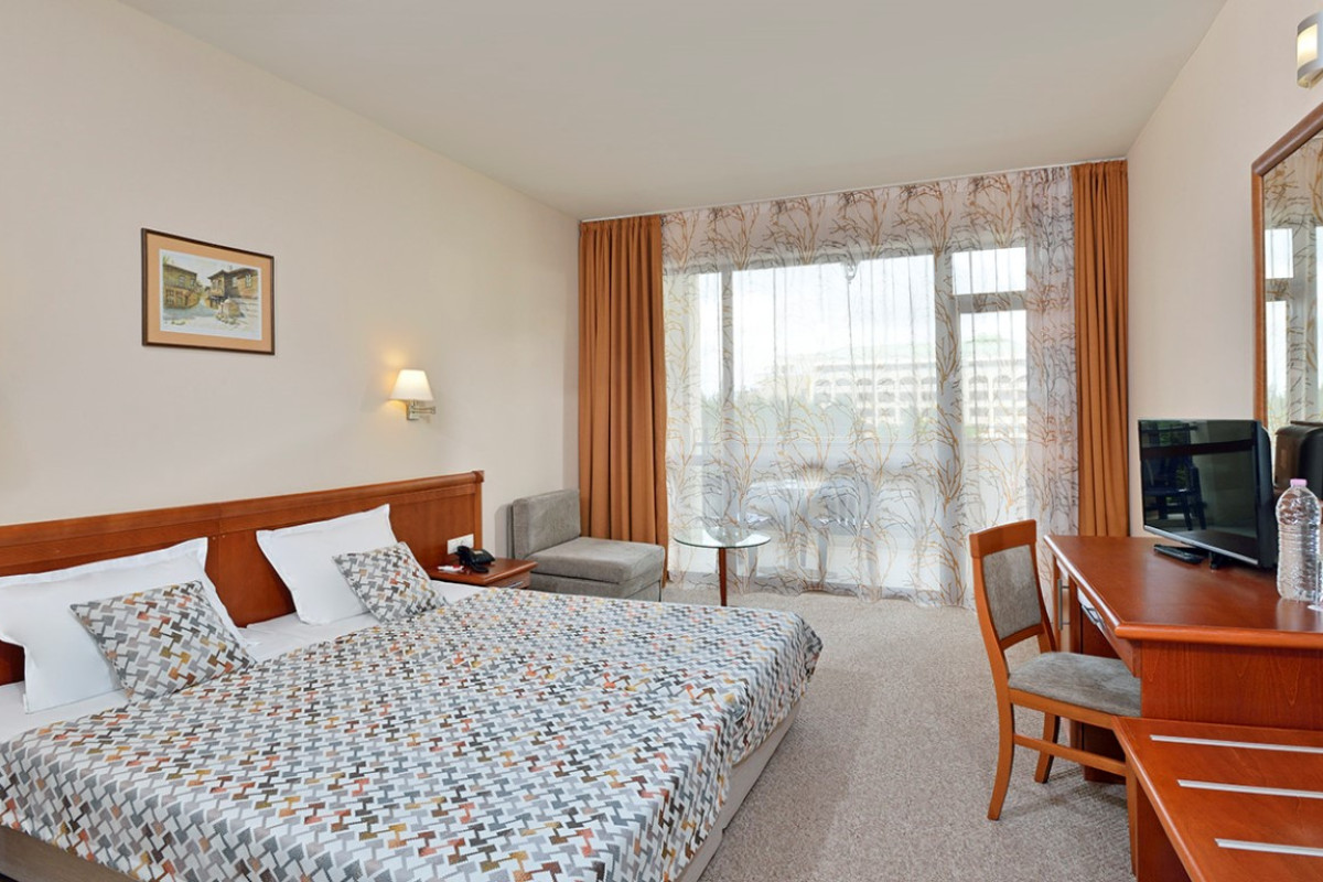 Sol Nessebar Bay  Mare Resort  (Nessebar) 4*
