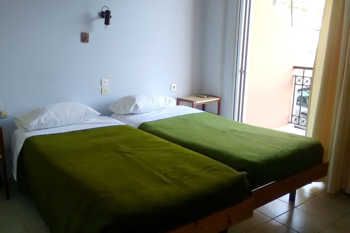 HOTEL GALAXIAS