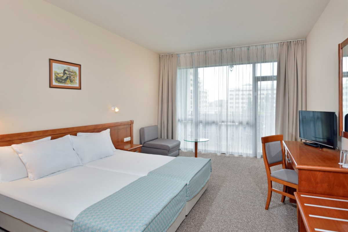Sol Nessebar Bay  Mare Resort  (Nessebar) 4*