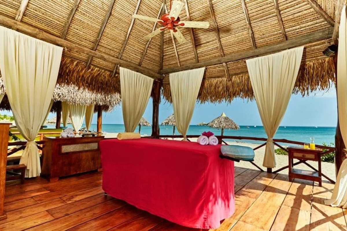 Royal Decameron Beach Resort