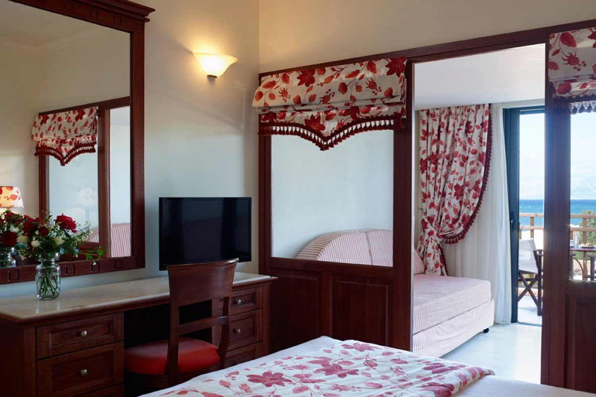 Roda Beach Resort  Spa