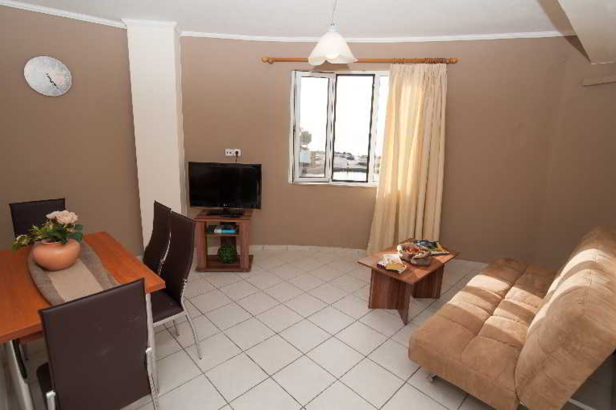 Castello Apartments