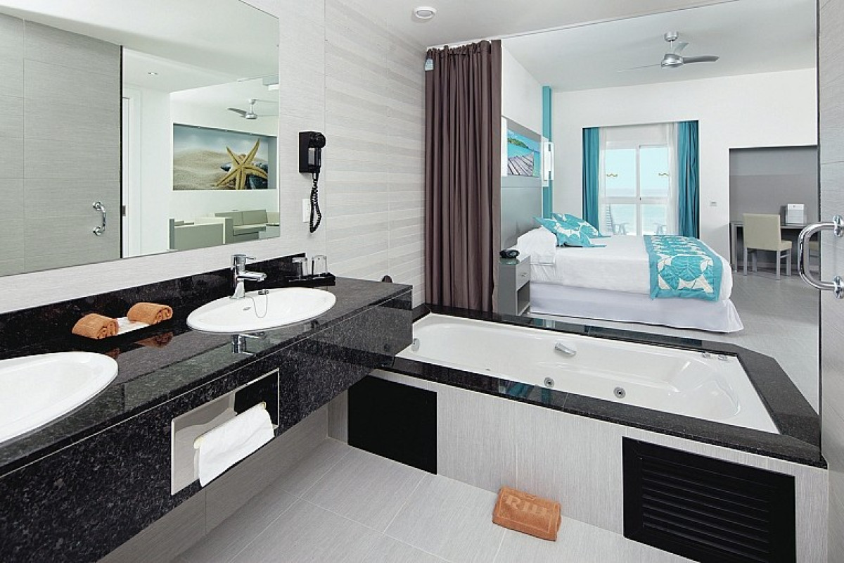 RIU Playa Blanca