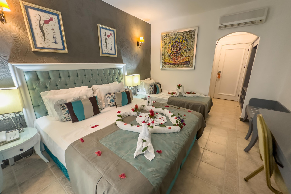 Tiana Beach Hotel