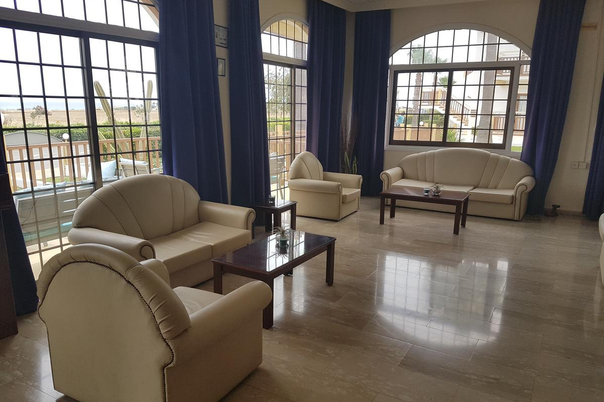 COSMELENIA HOTEL APARTMENTS