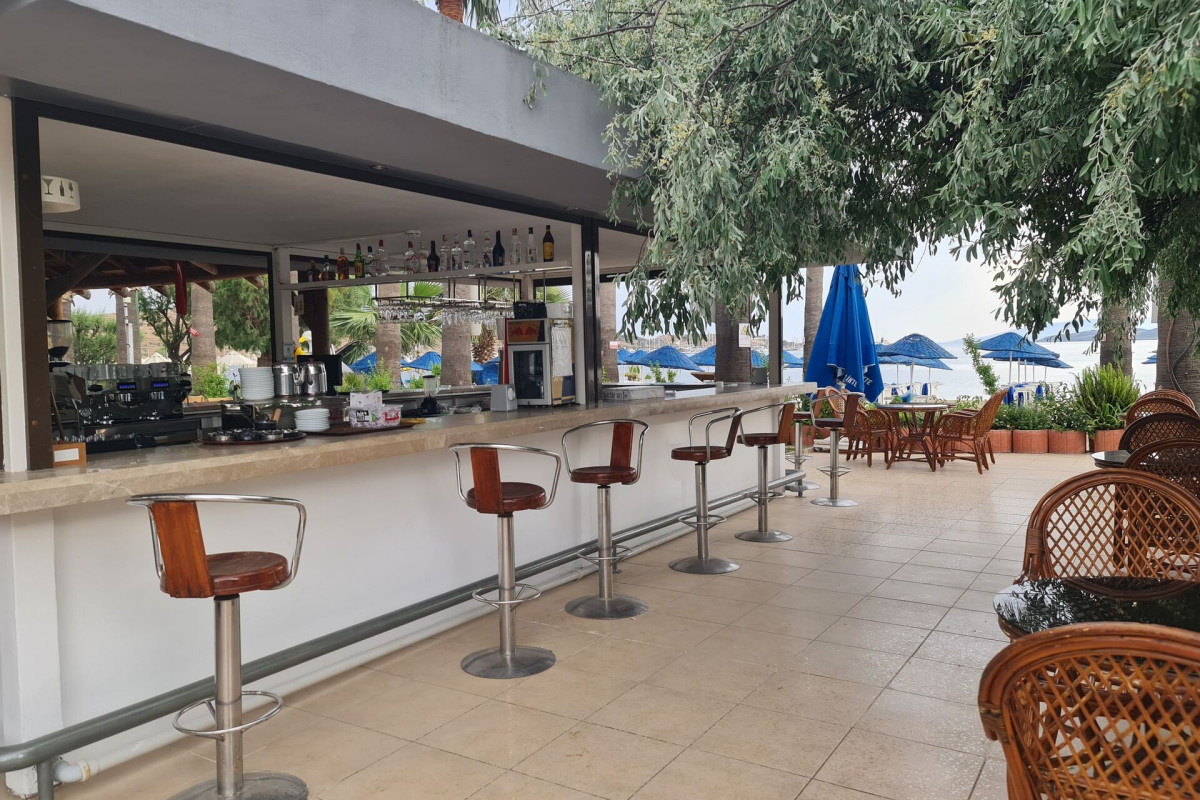 Nagi Beach Hotel