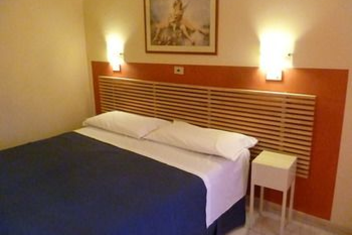 PENSIONE ROMEO HOTEL