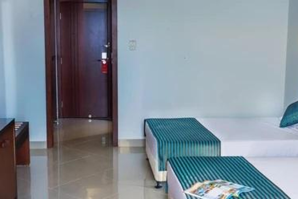 ELYSEES HOTEL