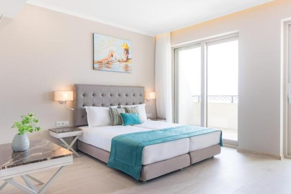 King Maron Hotel
