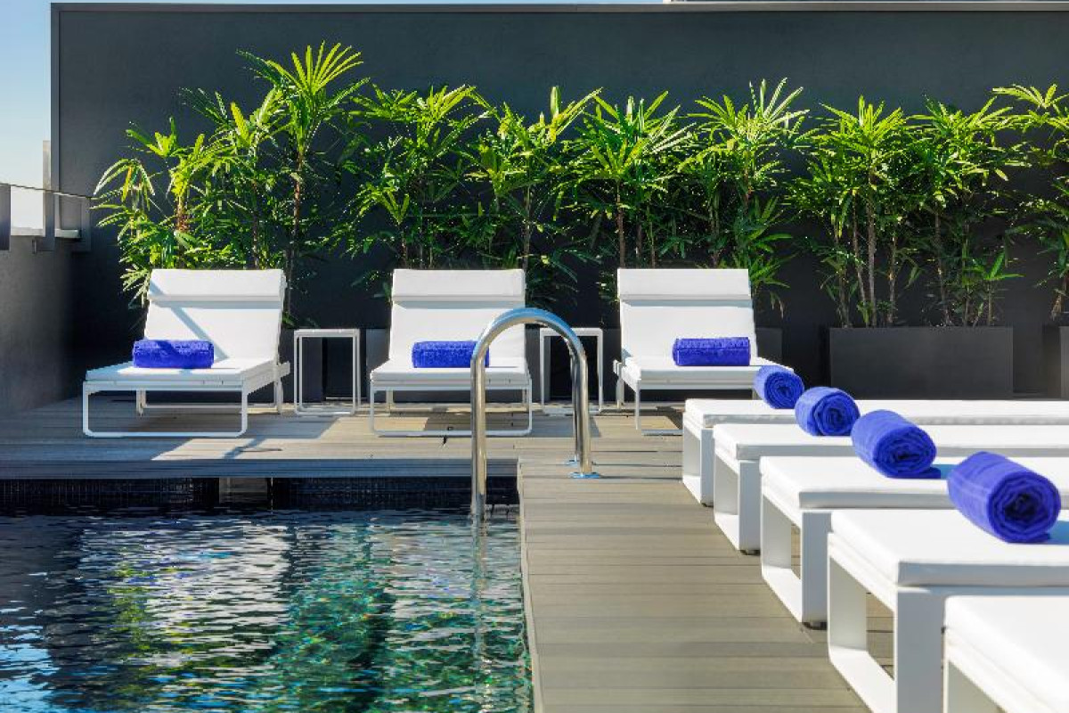 H10 Port Vell