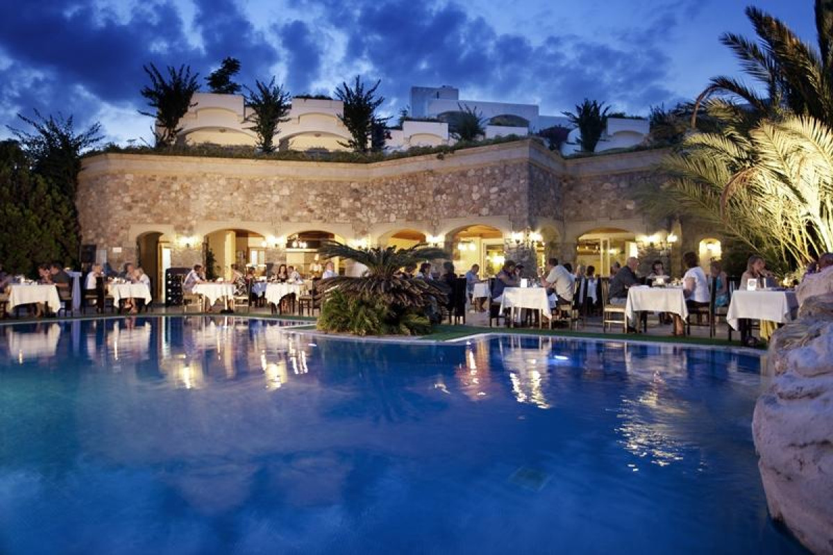 ROYAL ASARLIK BEACH HOTEL AND SPA