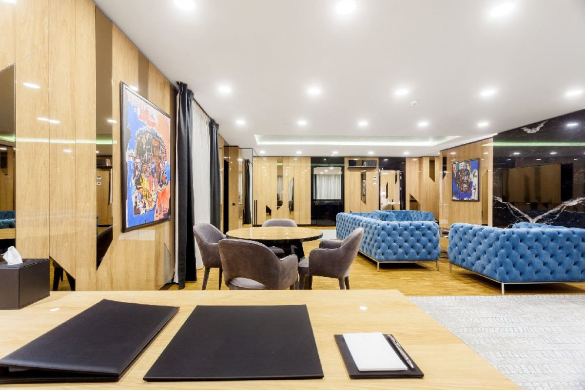 HOTEL PLATINIA