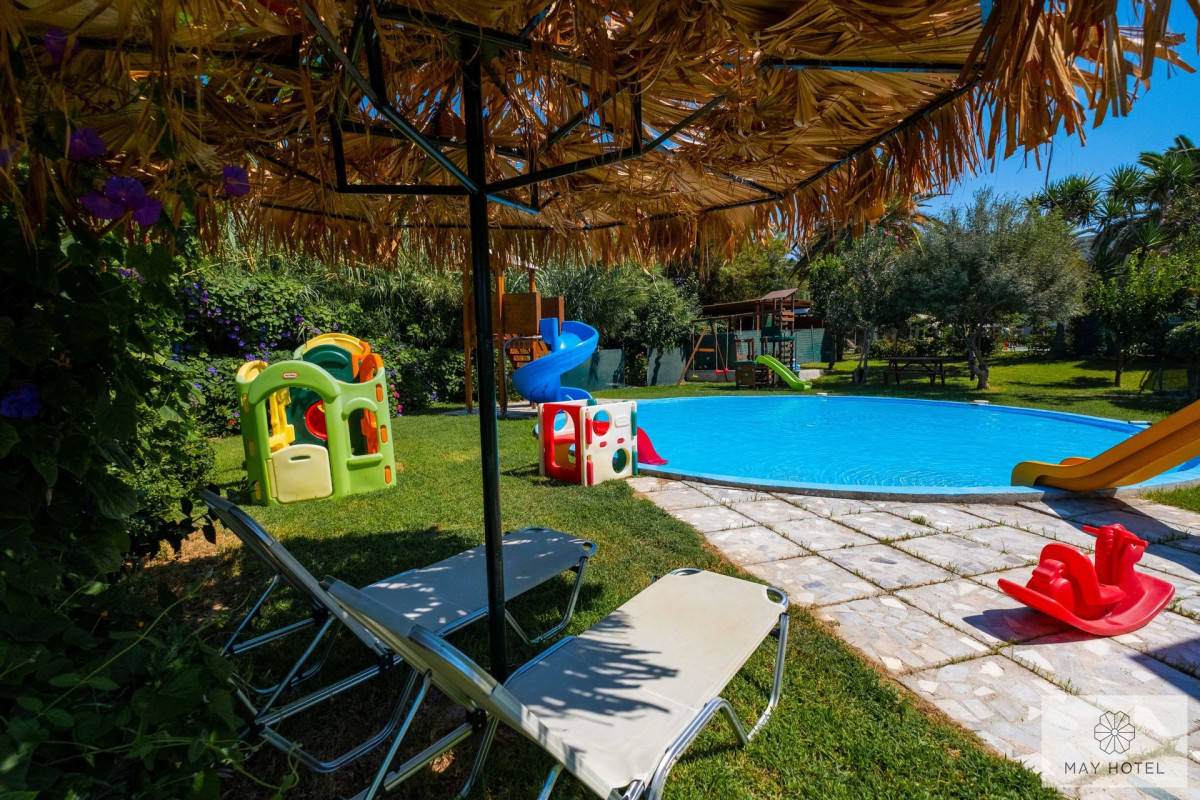 May Beach Hotel Rethymno