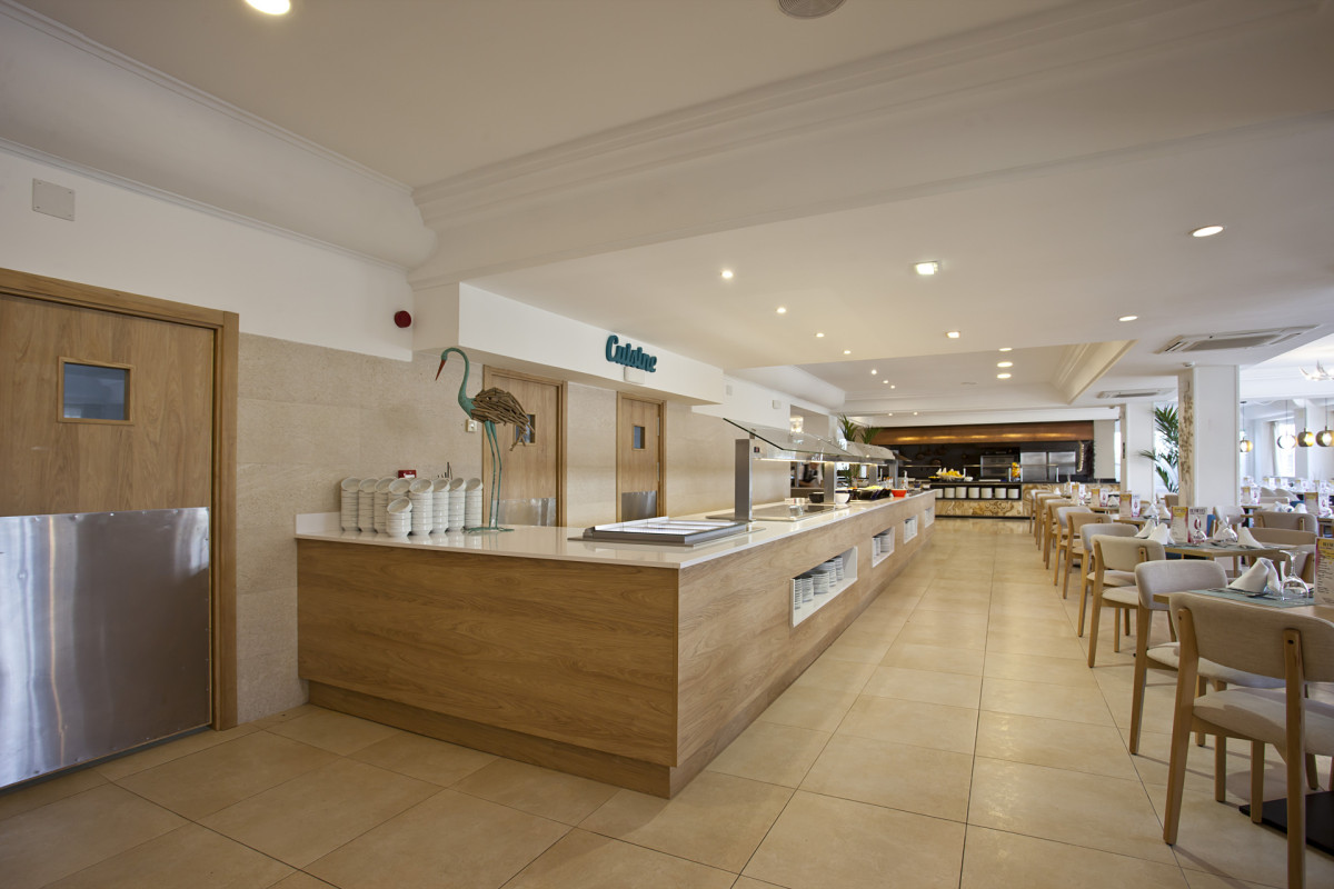 Bahia de Alcudia Hotel  Spa
