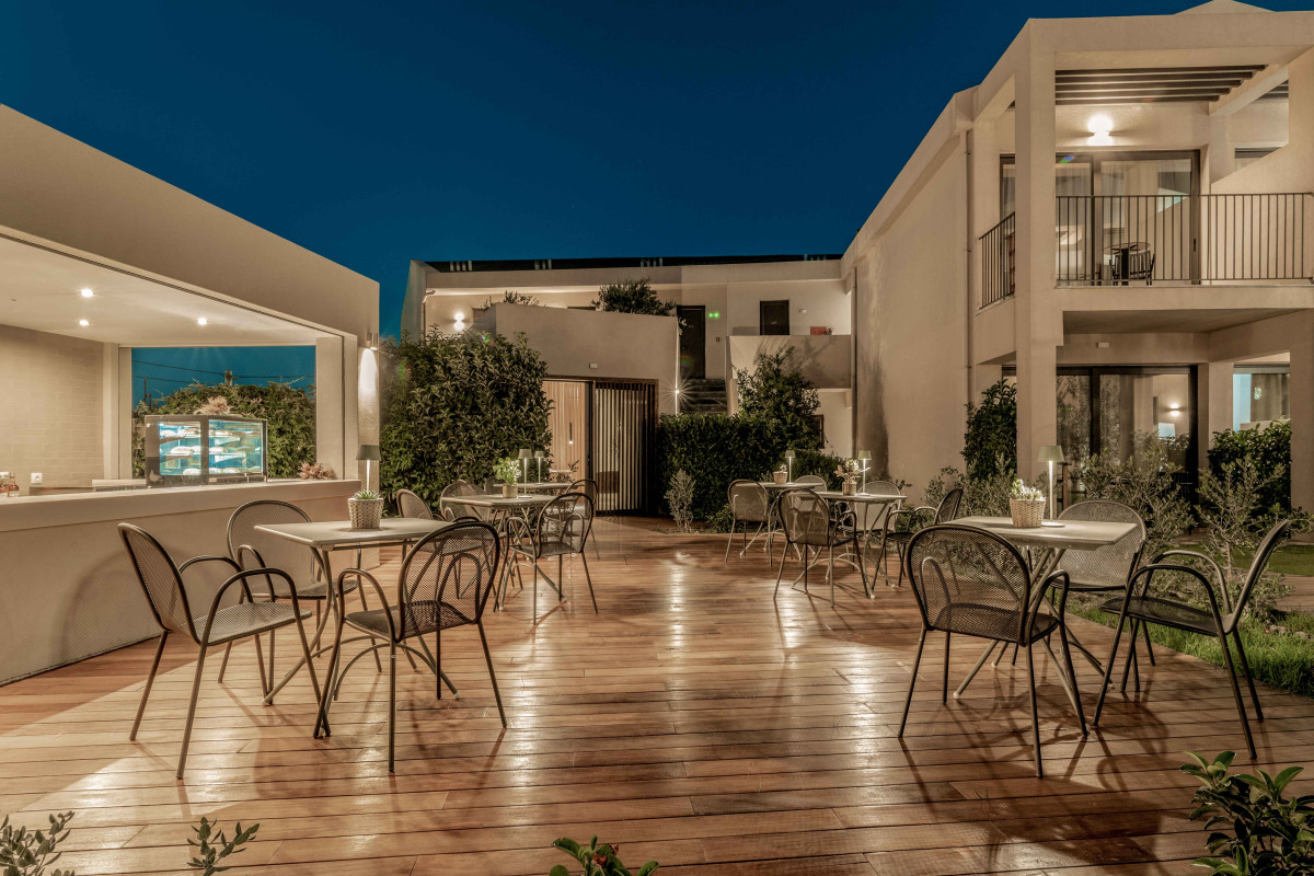 New Beach Hotel
