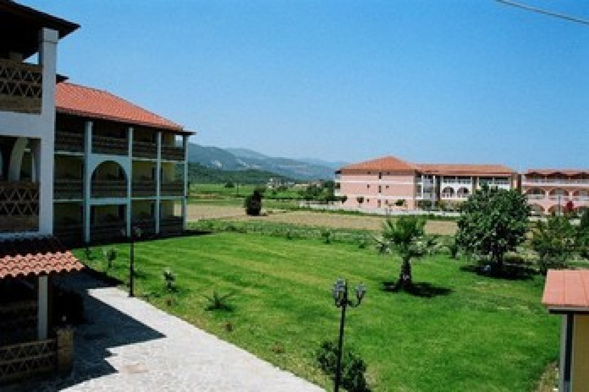 ELPIDA HOTEL