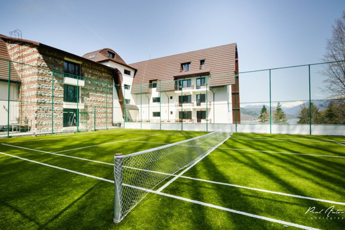 HOTEL VALEA CU PESTI