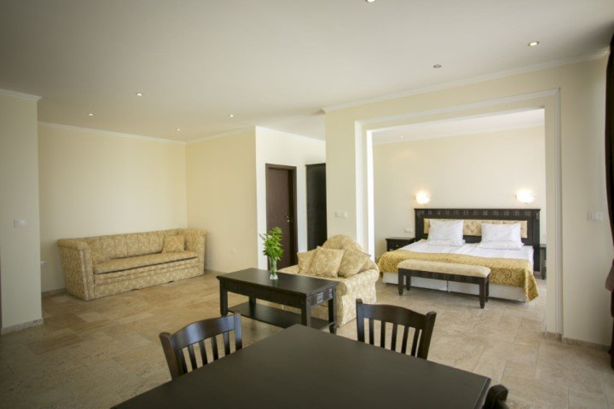 VILLAS ELENITE PREMIUM