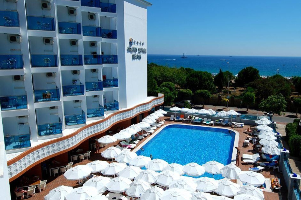 Grand Zaman Beach