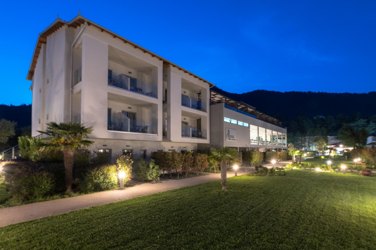 Princess Golden Beach Hotel