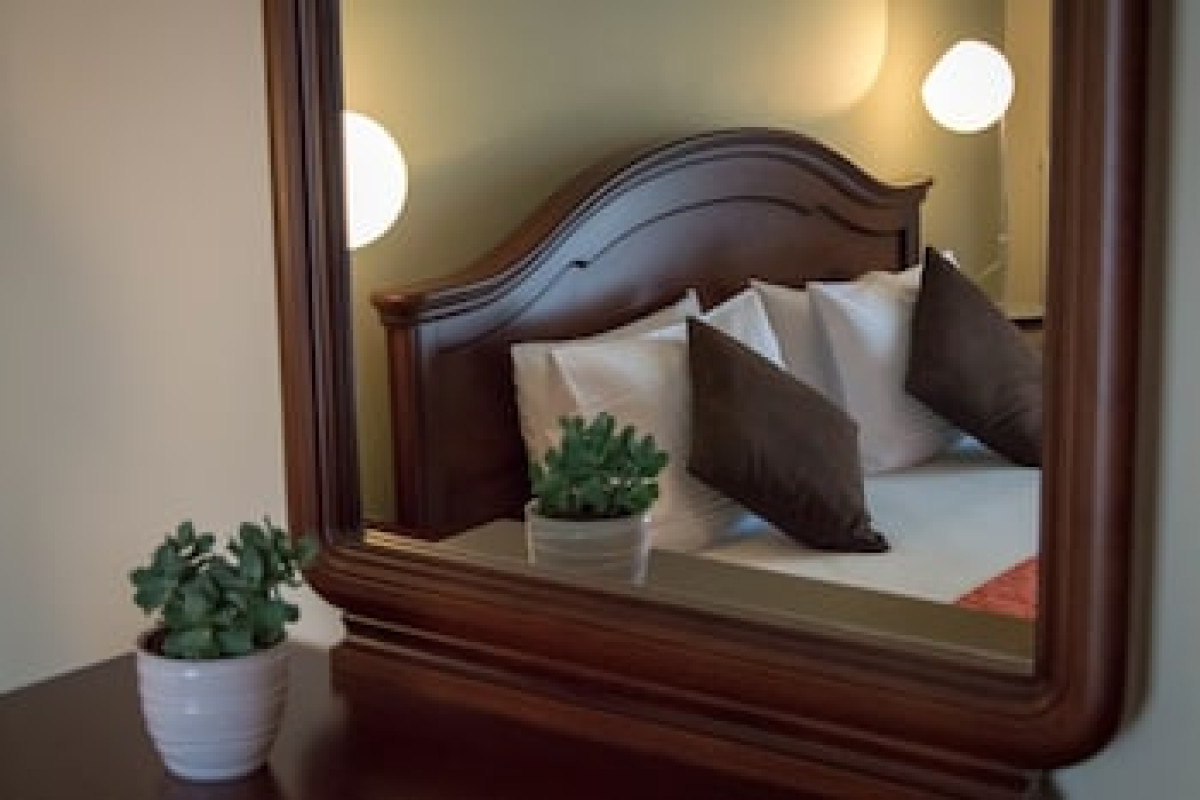 LEONE LUXURY VILLAS