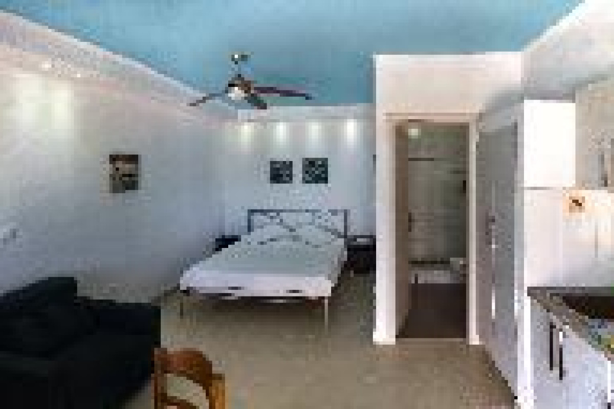 ANDROMACHES HOLIDAY APARTMENTS