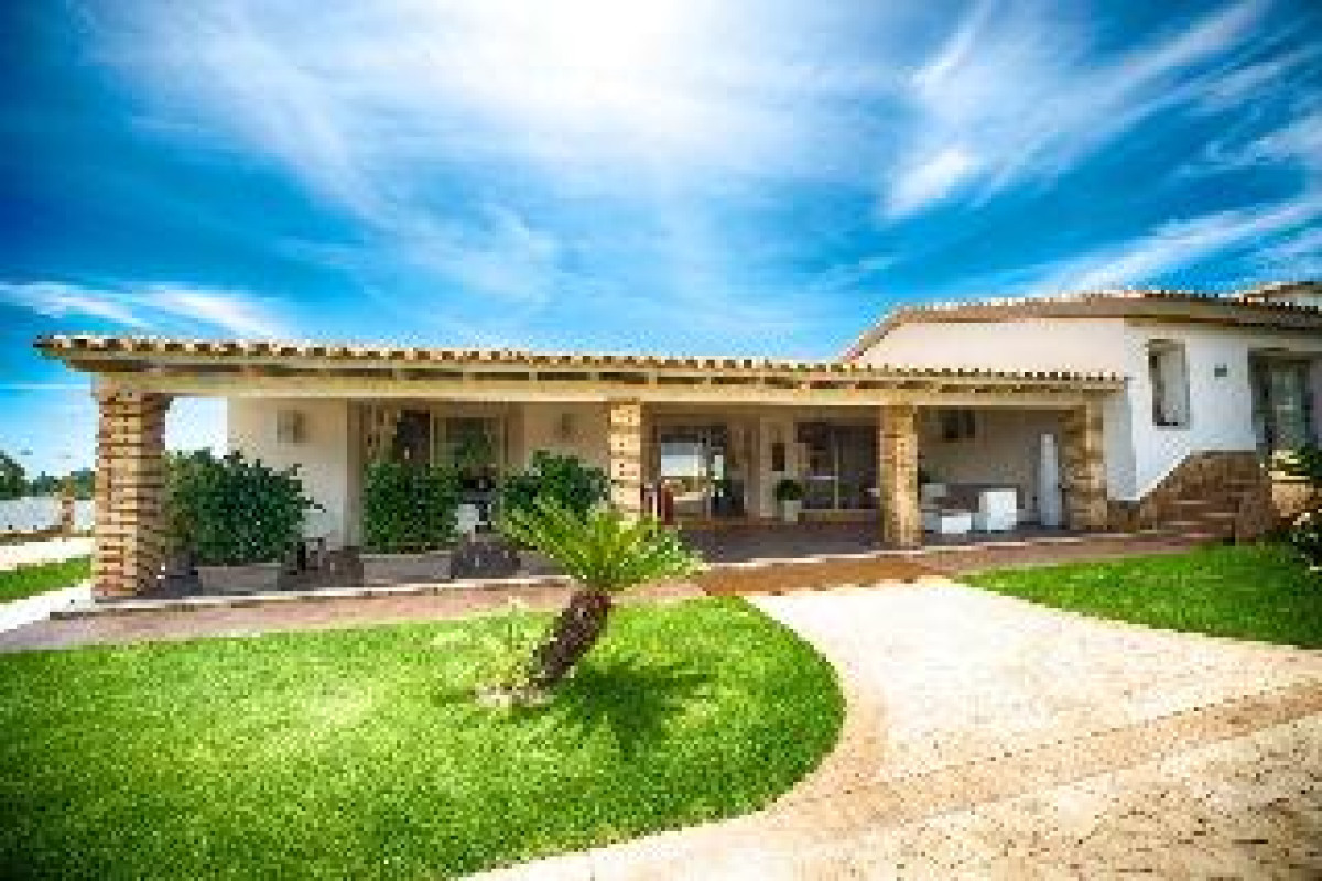ELIANTOS HOTEL AND SPA