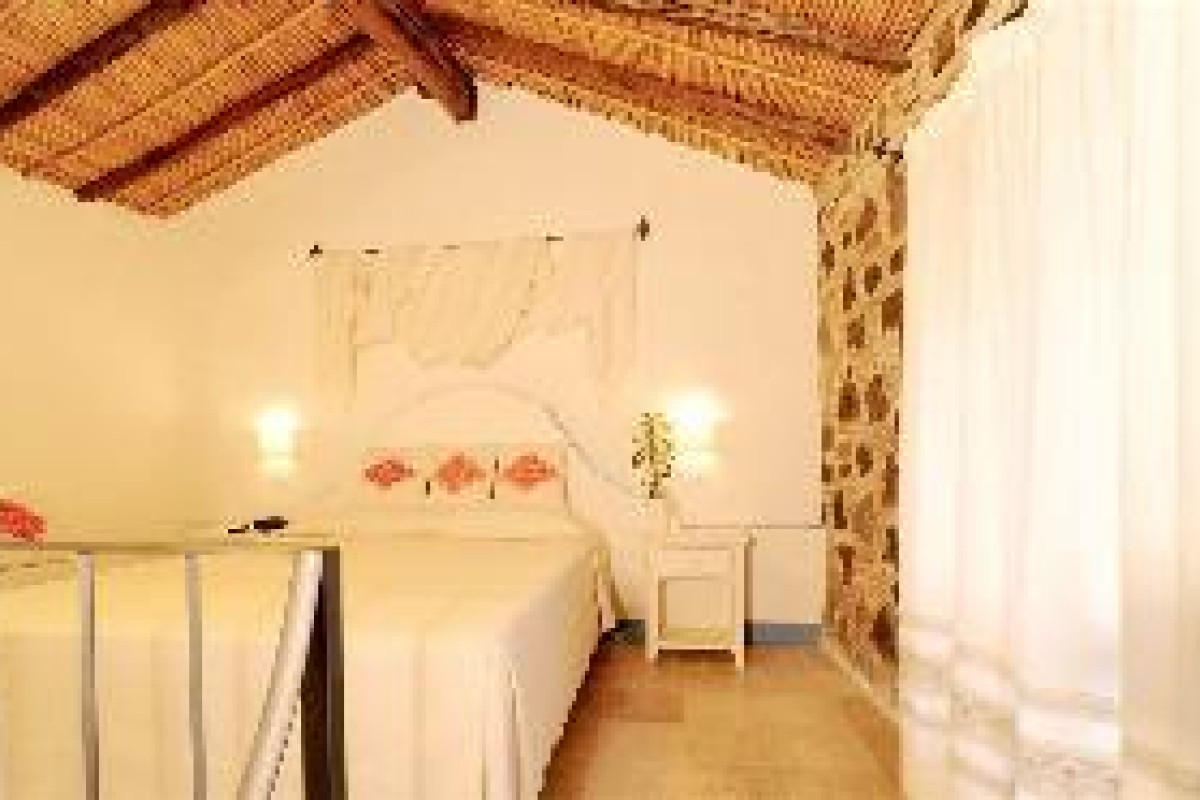 ALBERGO DIFFUSO MANNOIS