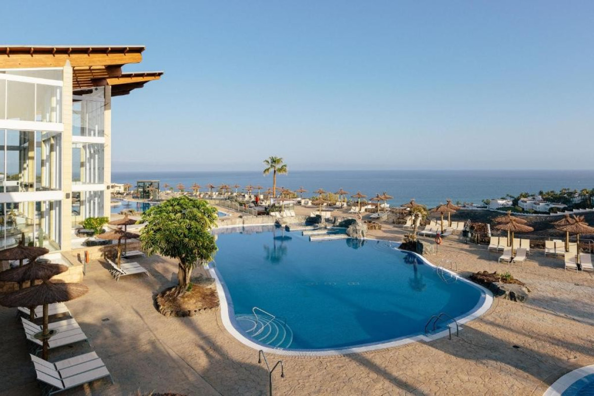 Playitas Aparthotel