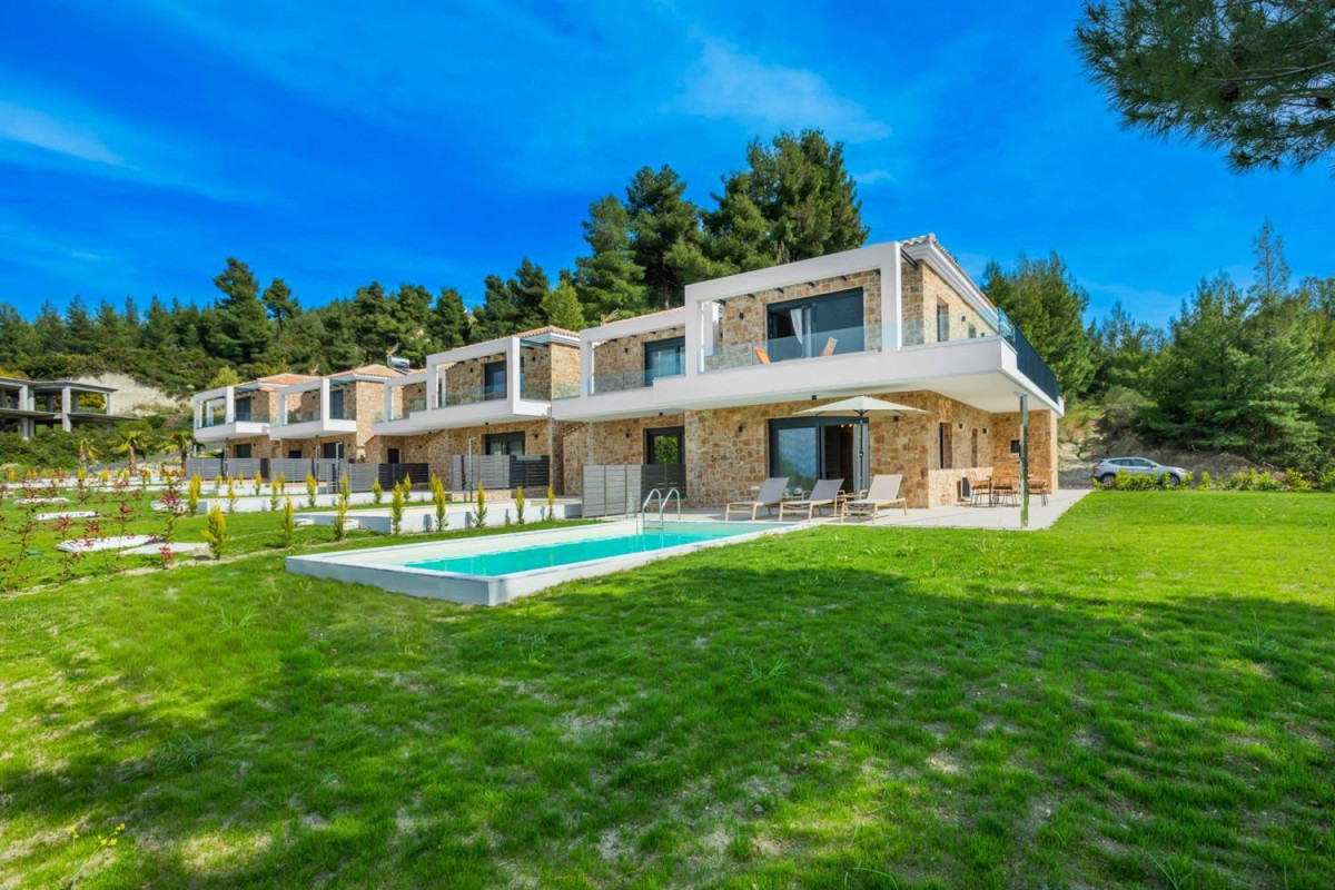 Epta Villas