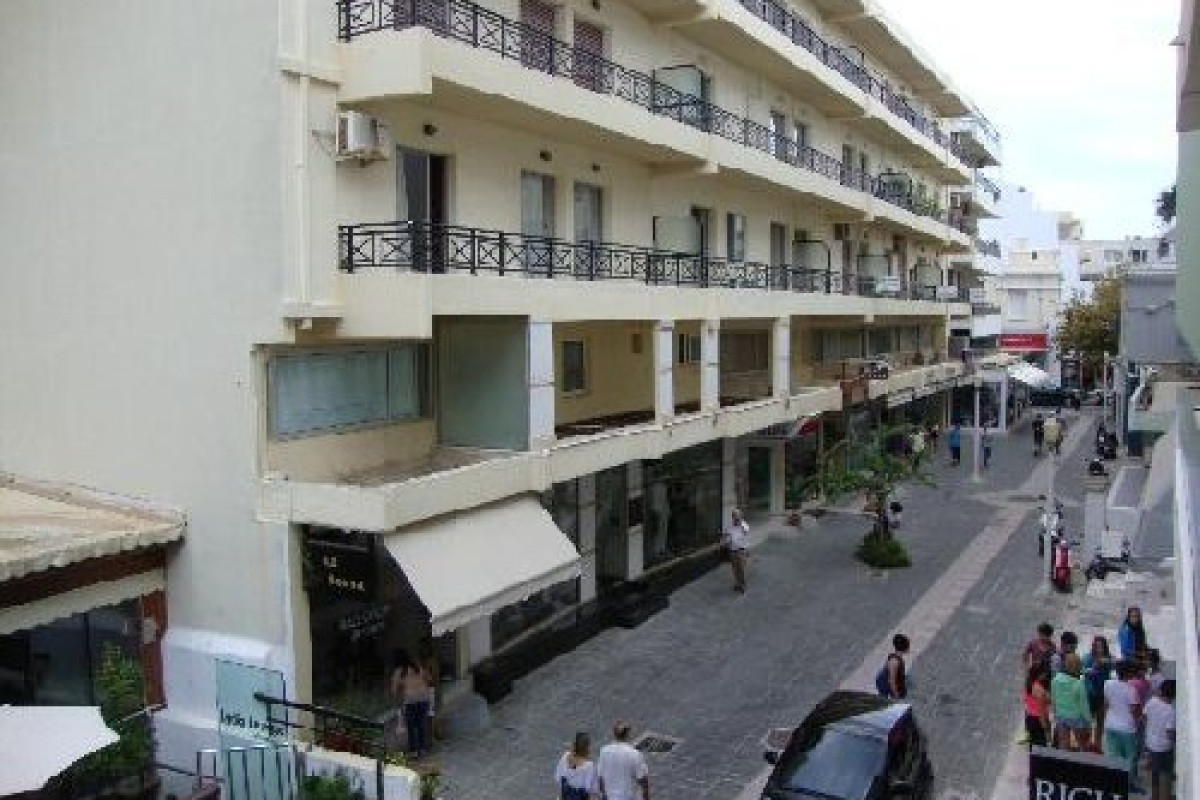 ROYAL APART HOTEL