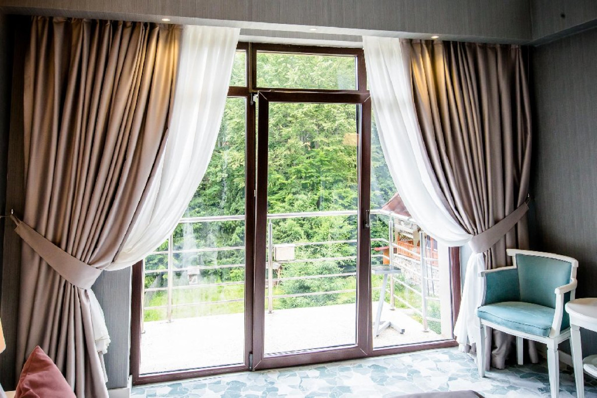 HOTEL CARPAT INN.