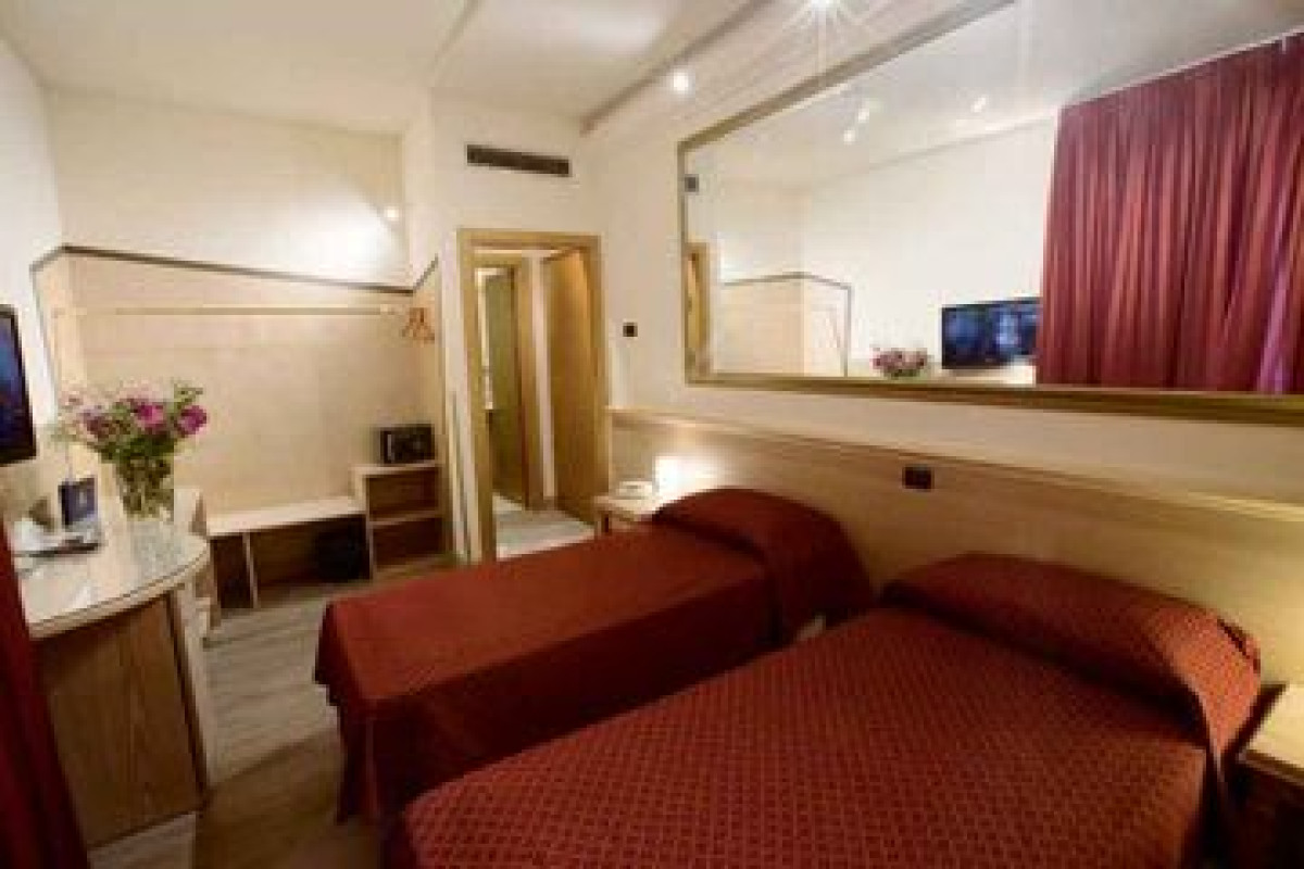IH HOTELS MILANO ST. JOHN
