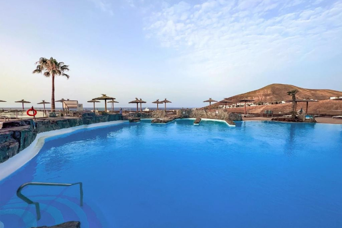 Playitas Aparthotel