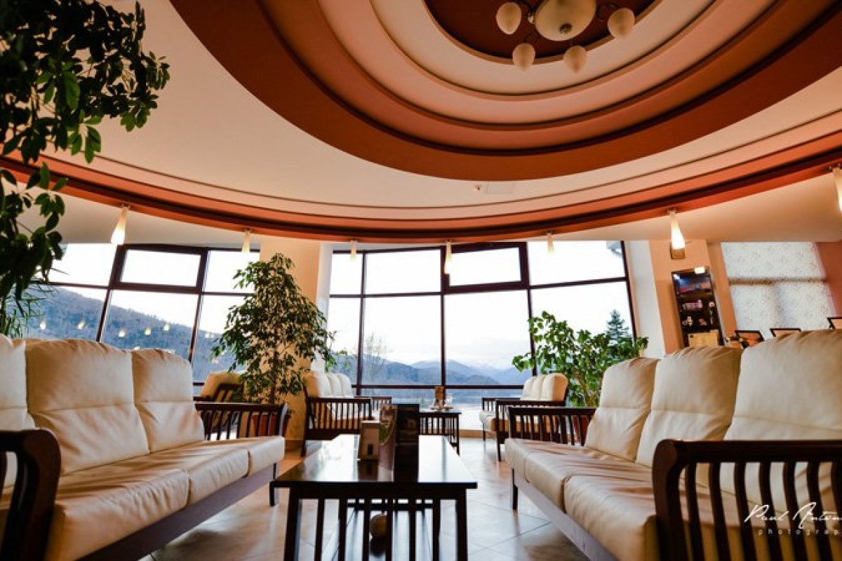 HOTEL VALEA CU PESTI