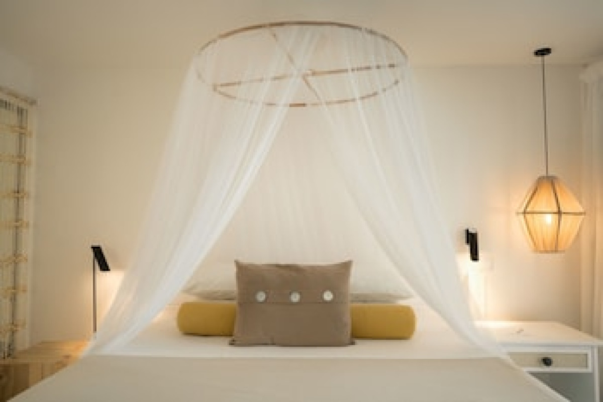 TROPICAL ATTITUDE HOTEL