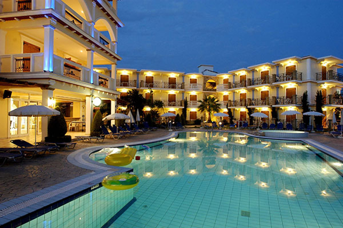 Aparthotel Plaza Pallas (Tsilivi) (F)