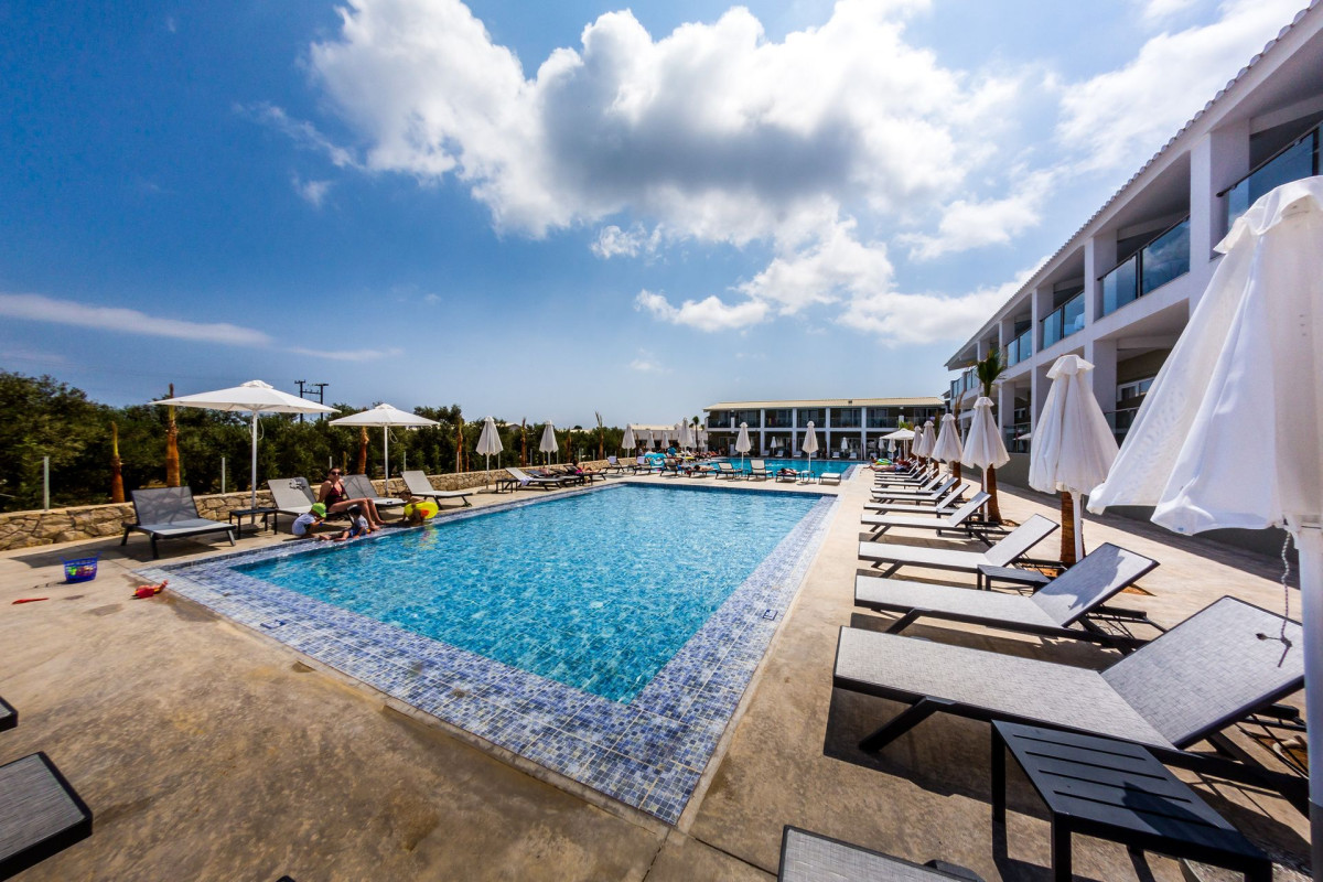 CARETTA PARADISE HOTEL AND WATERPARK TRAGAKI