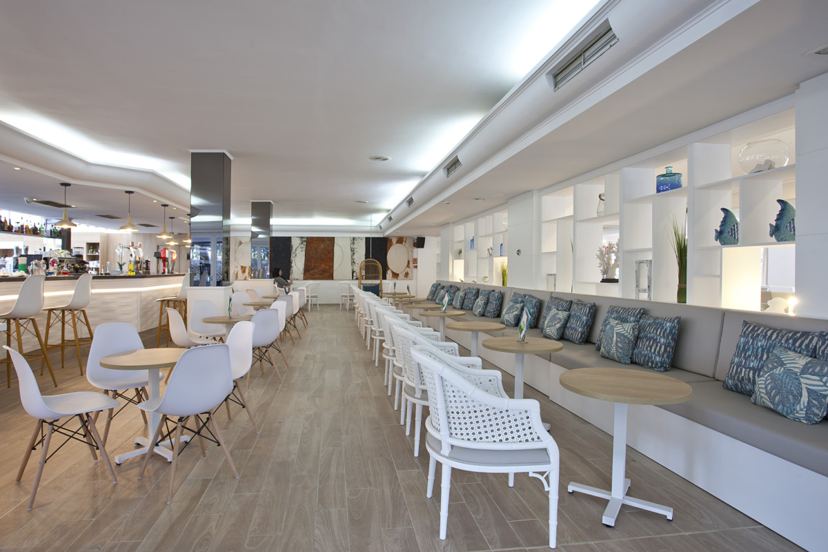 Bahia de Alcudia Hotel  Spa