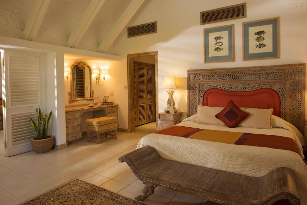 LA PIROGUE RESORT AND SPA