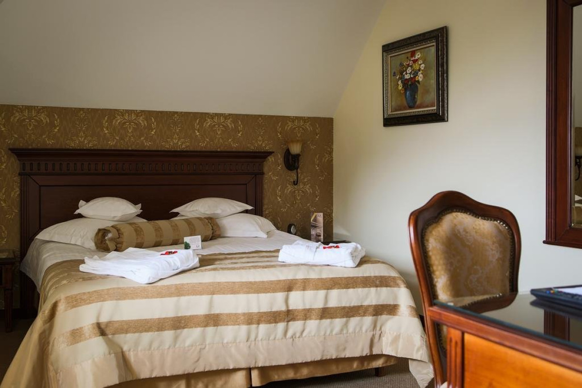 HOTEL FOISORUL CU FLORI