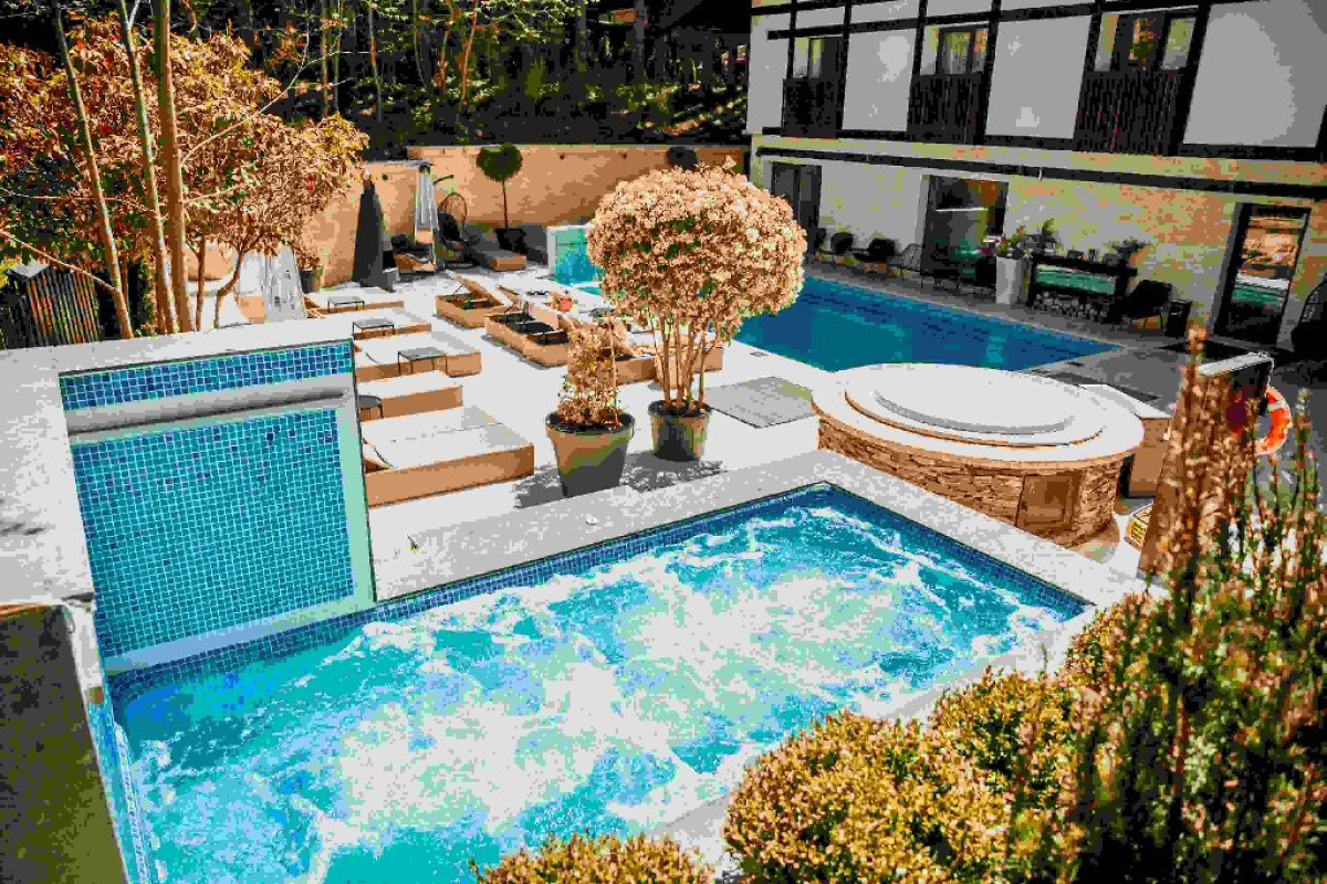 HOTEL ELEXUS PREDEAL