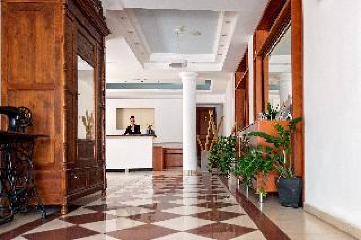 PYRAMOS HOTEL