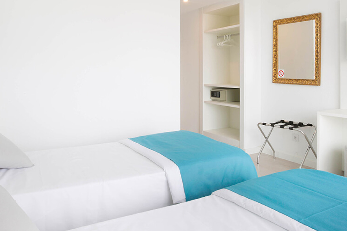 Blue Sea Arenal Tower Adults Only