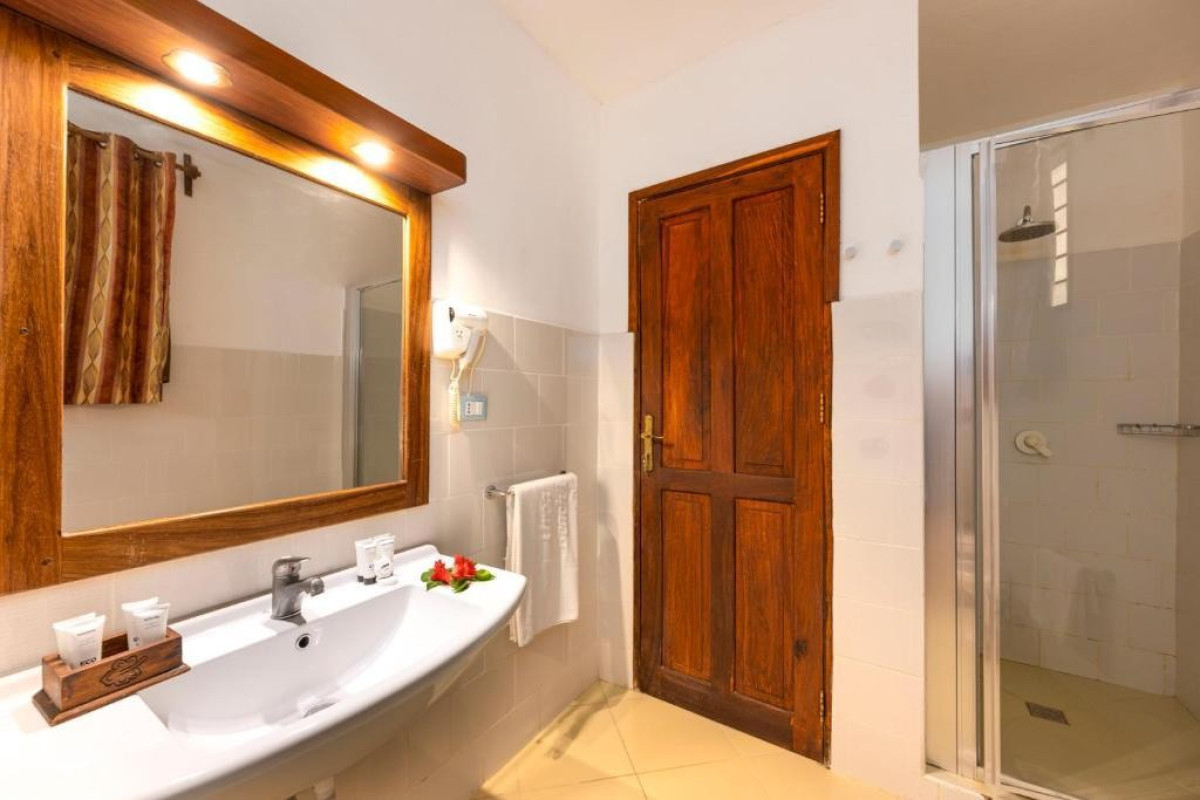 Jaz Adonia Beach Resort