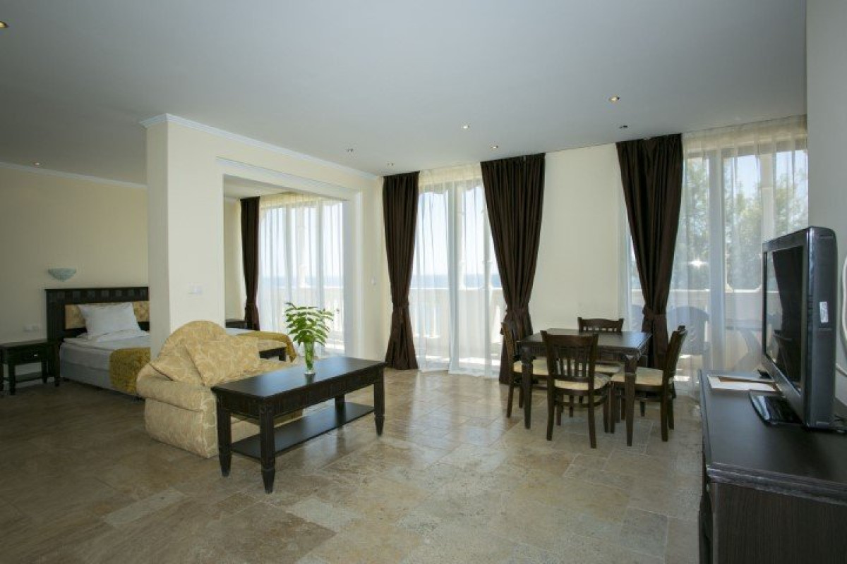 VILLAS ELENITE PREMIUM