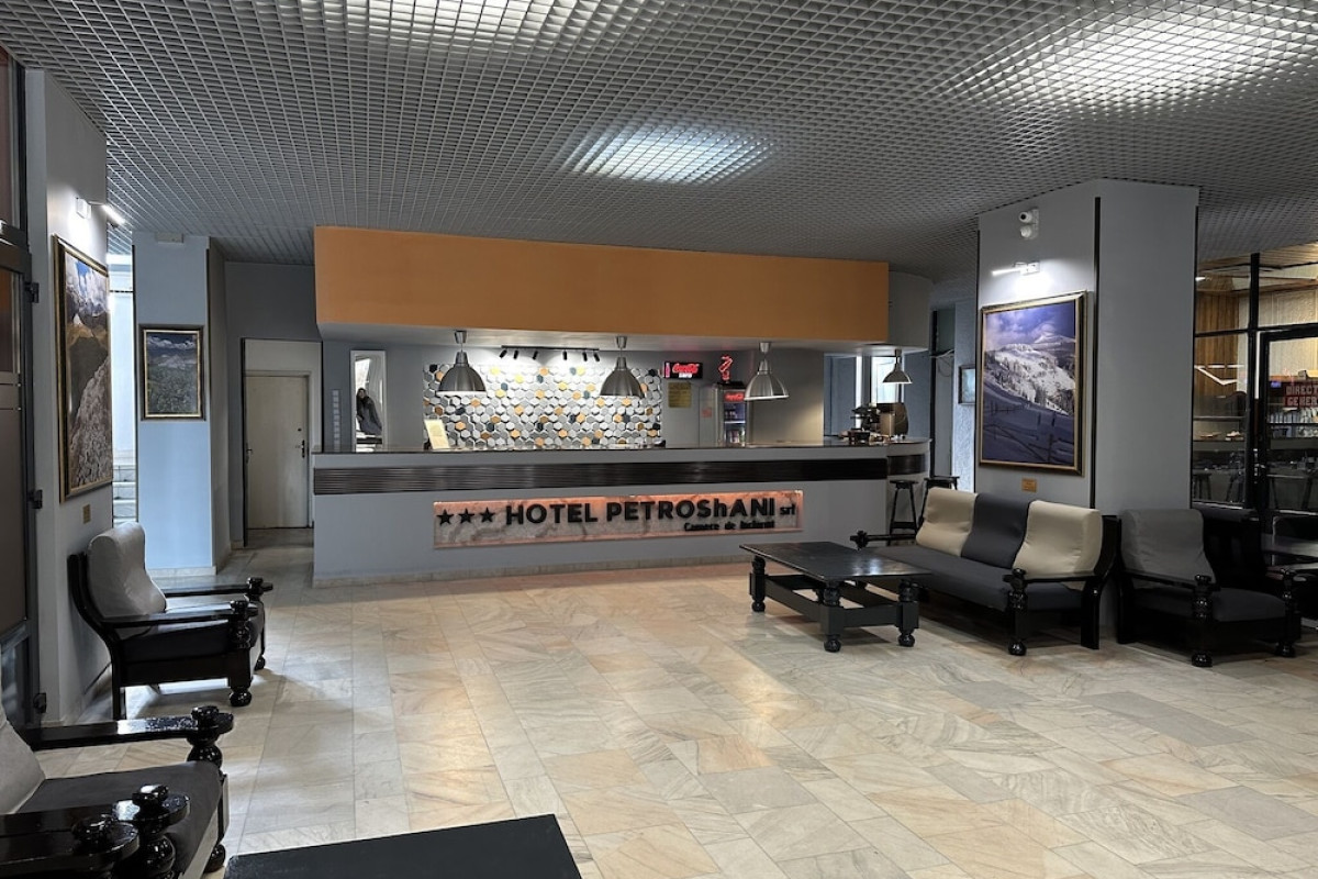 HOTEL PETROSHANI